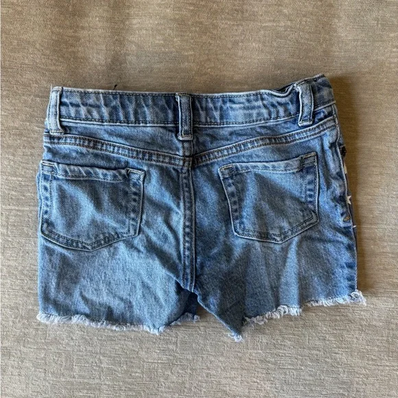 Cat & Jack Girls Denim Shorts American Flag Print Size 5 (6/6X) Distressed Hem - Picture 3 of 7